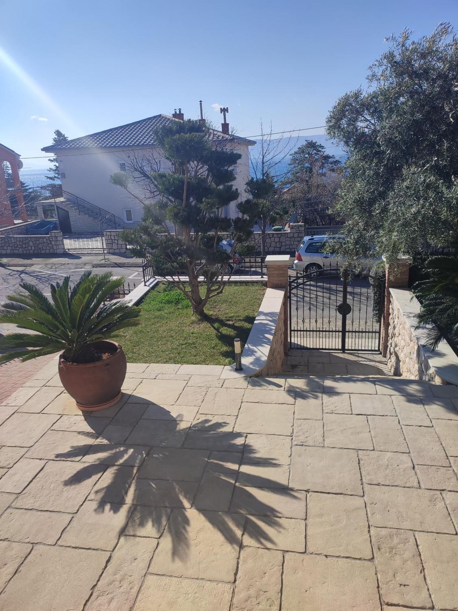 Biuk Apartments Novi Vinodolski Luaran gambar